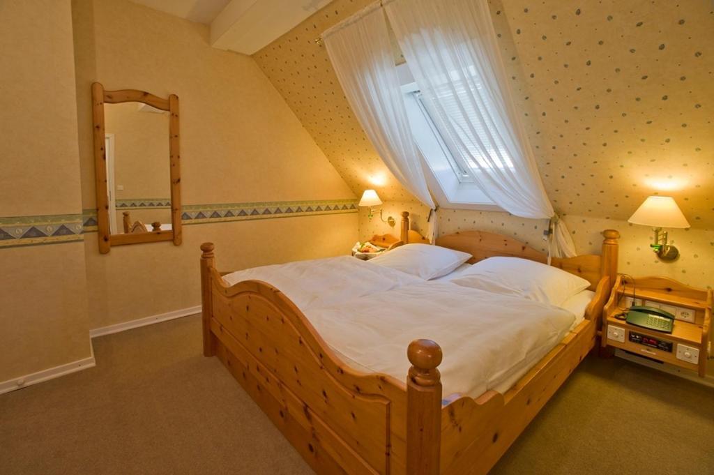 Landhotel Sauerlaender Hof Eslohe Quarto foto
